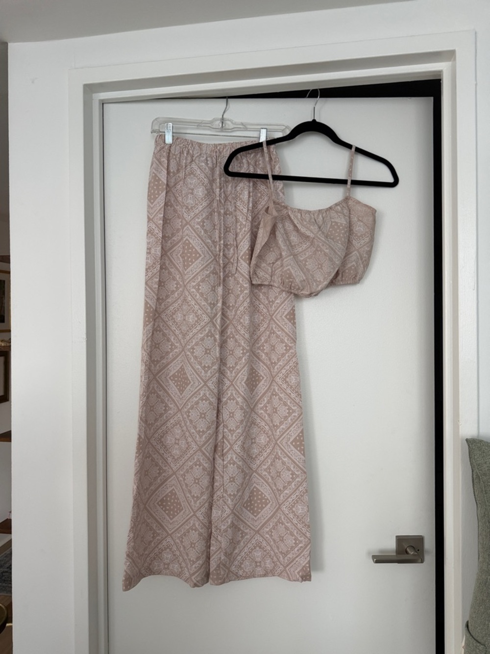 Kittenish Wide Leg Pants & Crop Top Set in Dusty Rose Print